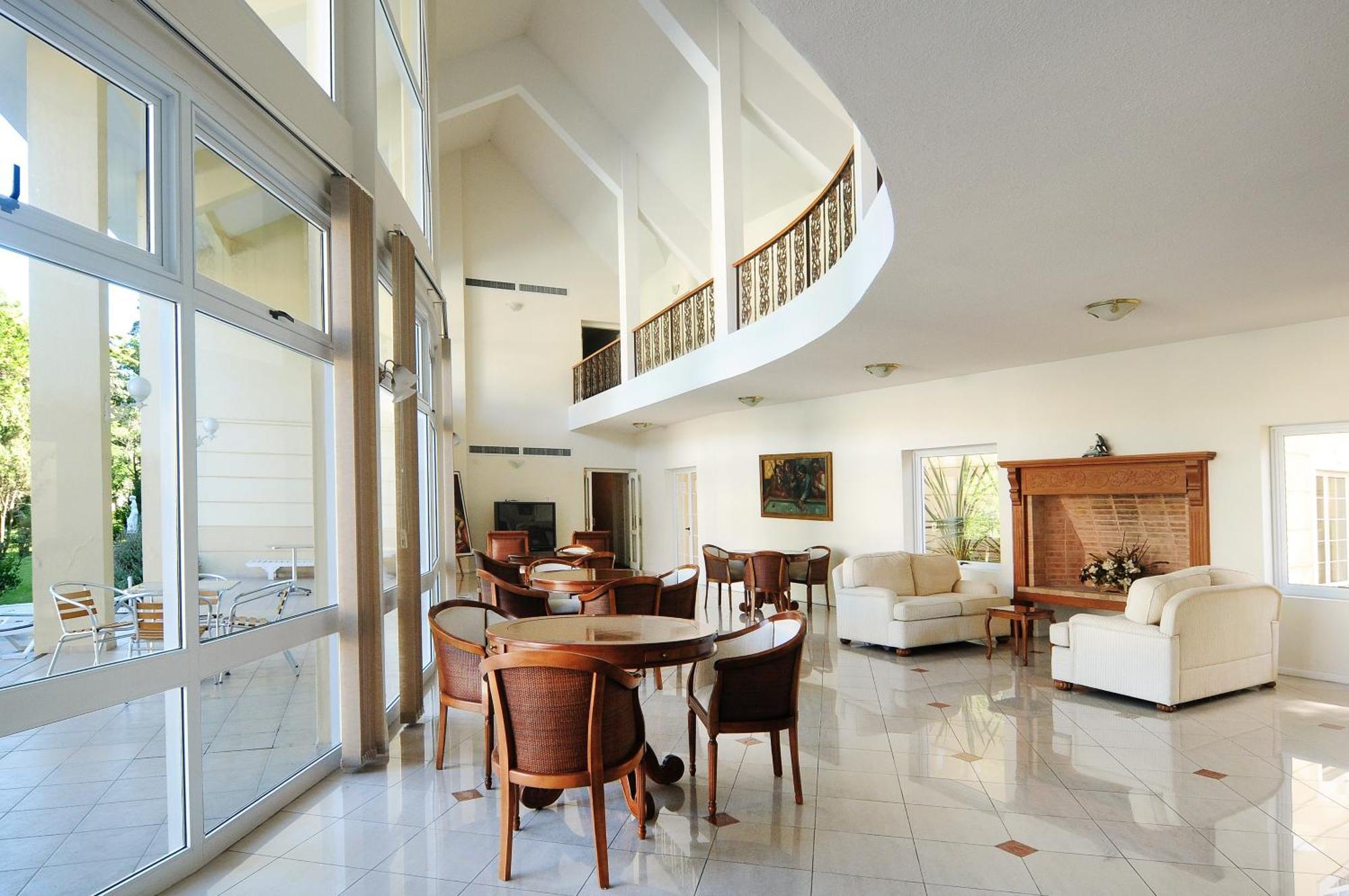 Parque Hotel Jean Clevers Punta del Este Eksteriør bilde Interior of the residence